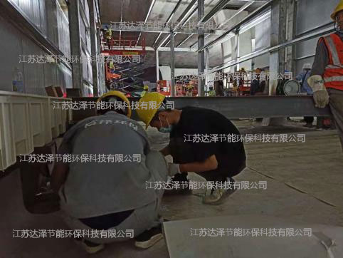 达泽环保临危受命,配合中建八局陆续完成了南京市六合区、浦口区和江宁区三个区的救护车洗消中心的污水防渗及污水处理系统建设 达泽环保临危受命,配合中建八局陆续完成了南京市六合区、浦口区和江宁区三个区的救护车洗消中心的污水防渗及污水处理系统建设